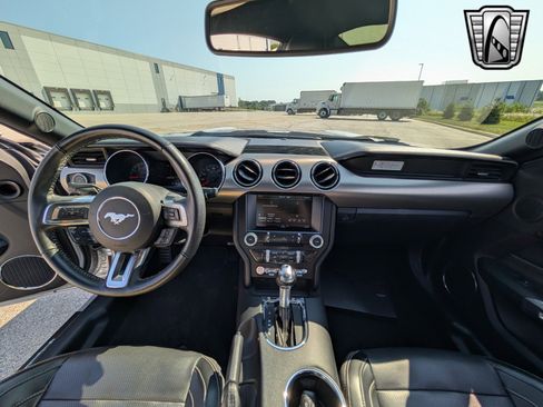 Used 2015 Ford Mustang GT Premium w/ Equipment Group 401A image 19