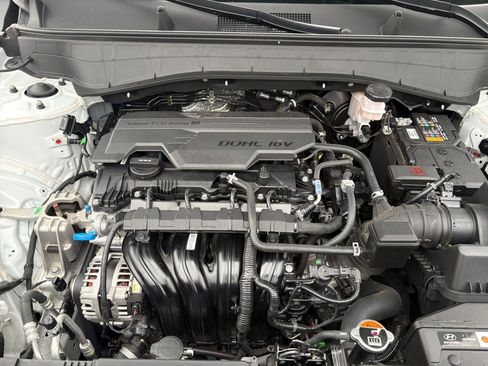 Used 2025 Hyundai Kona SEL image 32