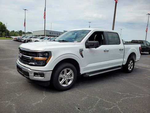 Used 2024 Ford F150 XLT w/ Mobile Office Package image 3