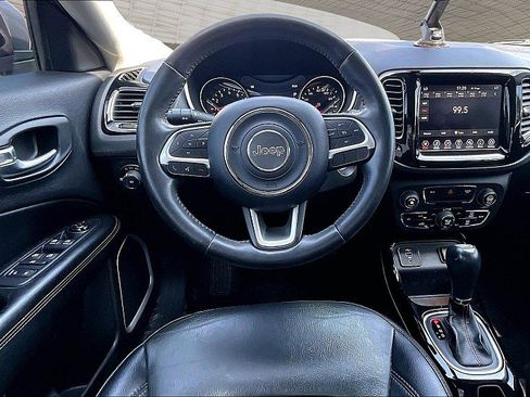 Used 2019 Jeep Compass Limited FWD image 4