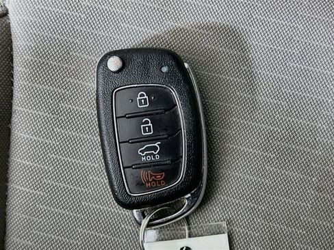 Used 2020 Hyundai Tucson SE AWD/4WD image 12