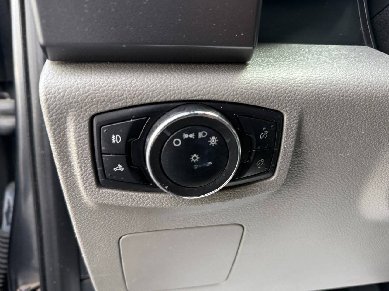 Used 2017 Ford F150 XLT AWD/4WD image 20