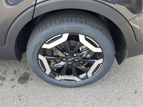 New 2025 Kia Telluride S image 40