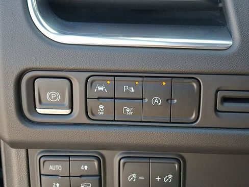 Certified 2023 Chevrolet Tahoe RST w/ Luxury Package AWD/4WD image 26