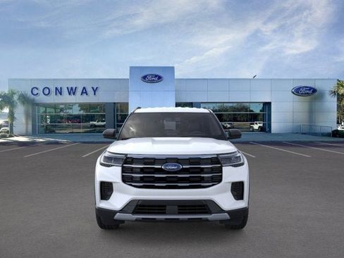 New 2026 Ford Explorer Active RWD image 6