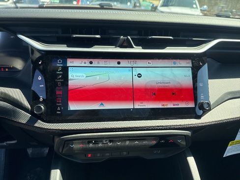 New 2026 Jeep Cherokee Overland image 12