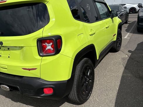 Used 2018 Jeep Renegade Trailhawk image 6