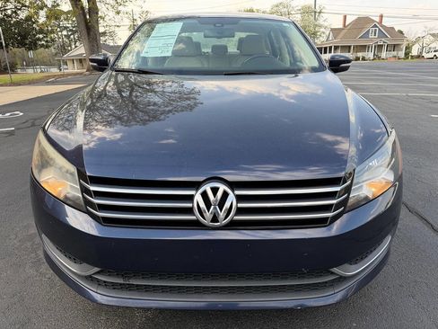 Used 2014 Volkswagen Passat 2.5 SE FWD image 3