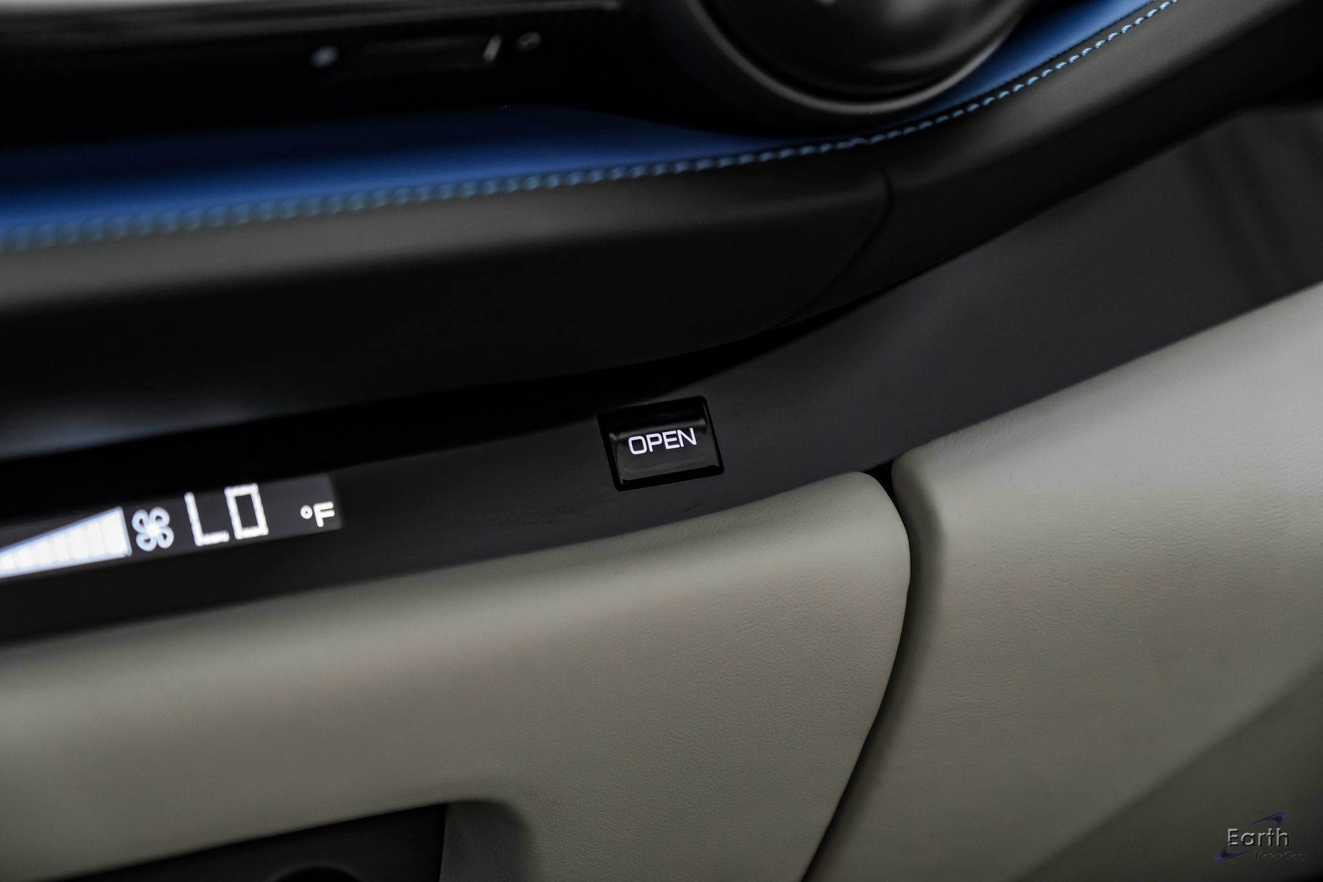 Used 2022 Ferrari 812 GTS RWD image 86