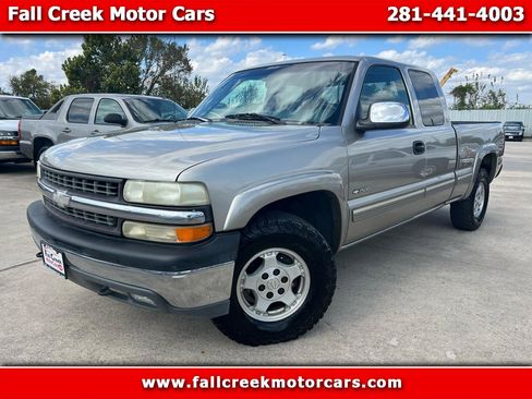 Used 2000 Chevrolet Silverado 1500 LS image 1