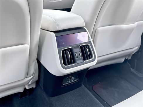 Used 2023 Maserati Grecale Modena image 24