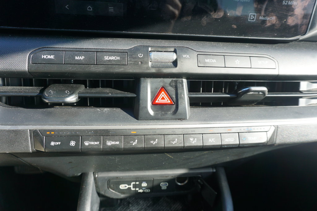 Used 2025 Kia K4 FWD image 10
