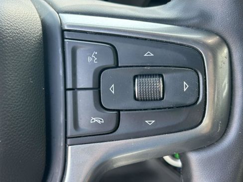Used 2025 Chevrolet Silverado 1500 LT AWD/4WD image 21
