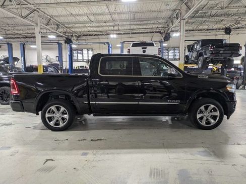 Used 2022 RAM 1500 Limited w/ Body Color Bumper Group AWD/4WD image 2