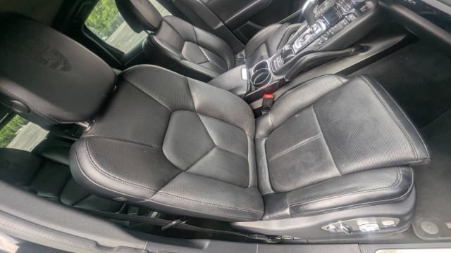 Used 2018 Porsche Cayenne Platinum Edition AWD/4WD image 18