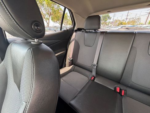 Used 2025 Buick Encore GX Preferred FWD image 44