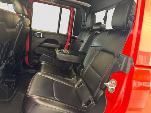 Used 2020 Jeep Gladiator Mojave AWD/4WD image 14