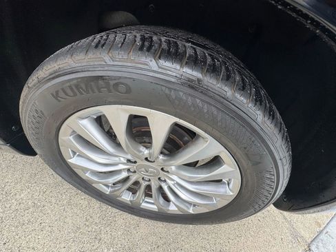 Used 2015 INFINITI QX80 Luxe w/ 22" Wheel Package image 10