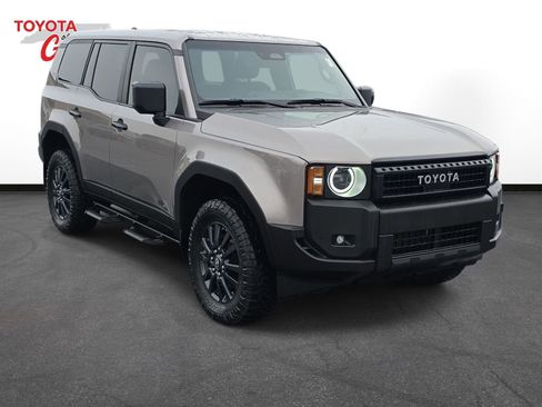 Used 2024 Toyota Land Cruiser 1958 image 3