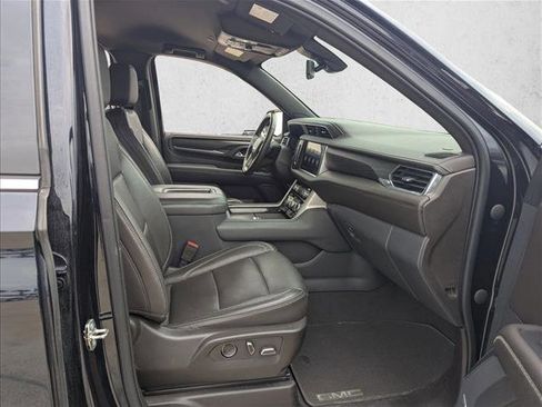 Used 2021 GMC Yukon Denali image 18