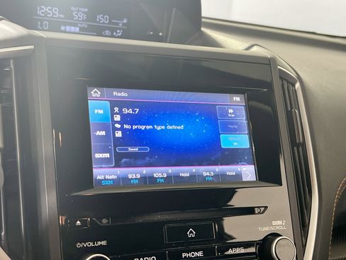 Used 2023 Subaru Crosstrek 2.0i Premium image 14