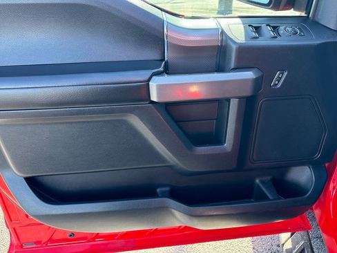 Used 2015 Ford F150 XLT w/ Equipment Group 302A Luxury image 14