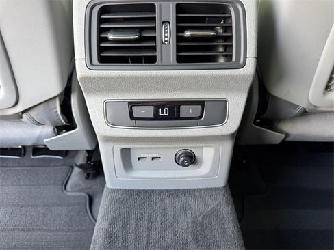 Used 2025 Audi Q5 2.0T Premium Plus image 24