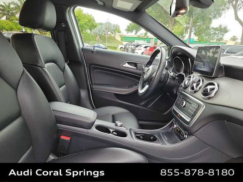 Used 2019 Mercedes-Benz GLA 250 4MATIC image 22