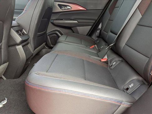 New 2025 Chevrolet Equinox EV RS image 15