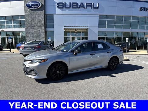 Used 2023 Toyota Camry LE image 5