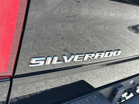 Certified 2023 Chevrolet Silverado 1500 High Country AWD/4WD image 11