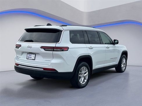 Used 2021 Jeep Grand Cherokee L Laredo w/ Luxury Tech Group I AWD/4WD image 6