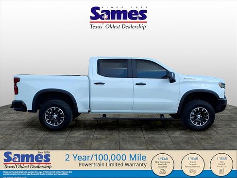 Used 2025 Chevrolet Silverado 1500 ZR2 image 3