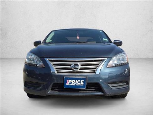 Used 2015 Nissan Sentra SV w/ Style Package FWD image 2