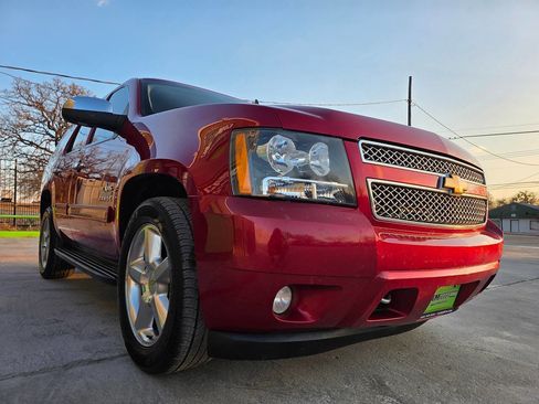 Used 2013 Chevrolet Tahoe LT w/ Texas Edition image 4