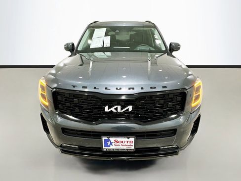 Used 2022 Kia Telluride SX w/ SX Prestige Package AWD/4WD image 2