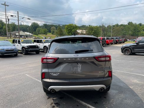 Used 2024 Ford Escape Active w/ Tech Pack #1 AWD/4WD image 6