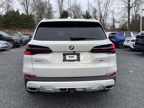 New 2026 BMW X5 xDrive40i w/ Executive Package image 6