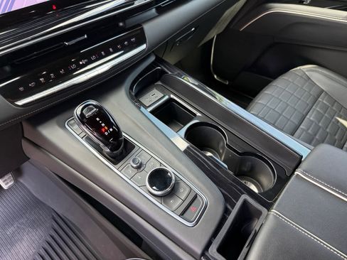 Used 2023 Cadillac Escalade V image 23