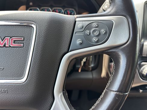 Used 2019 GMC Sierra 2500 SLE w/ SLE Preferred Package RWD image 19