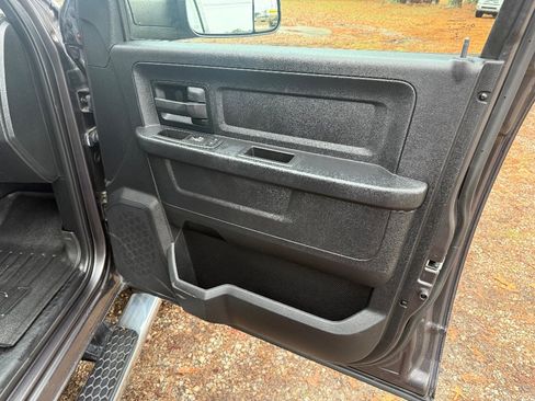 Used 2015 RAM 1500 Express image 14