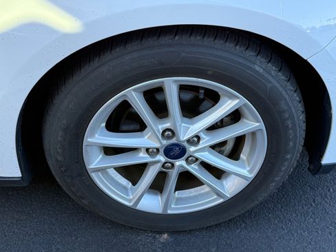 Used 2018 Ford Focus SE image 7