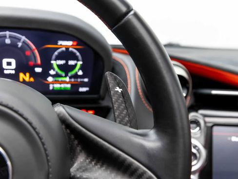 Used 2022 McLaren 720S Spider image 26