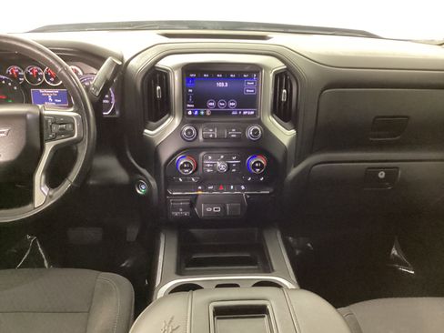 Used 2019 Chevrolet Silverado 1500 RST image 13