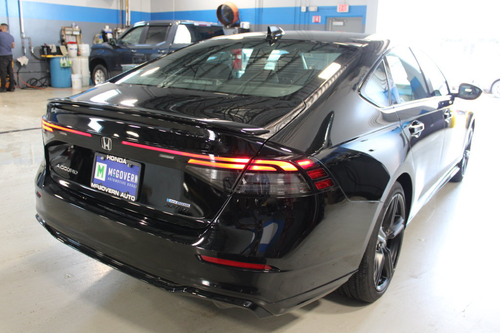 Used 2024 Honda Accord Sport image 29