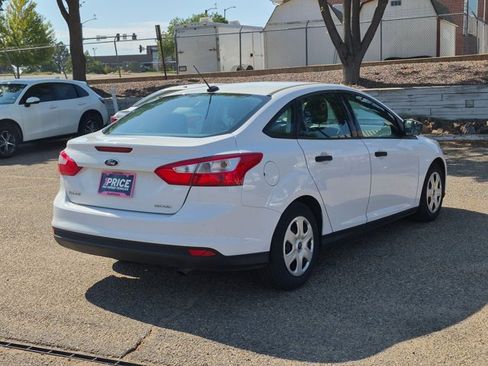 Used 2014 Ford Focus S FWD image 5