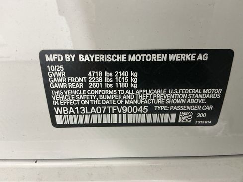 New 2026 BMW 330i Sedan w/ M Sport Package image 32