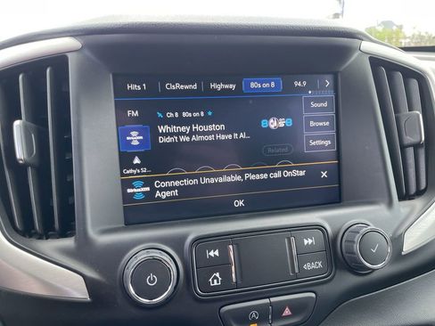 Used 2023 GMC Terrain SLT w/ Infotainment Package II AWD/4WD image 12