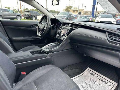 Used 2019 Honda Insight LX image 32