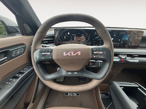 New 2026 Kia EV9 GT-Line image 12